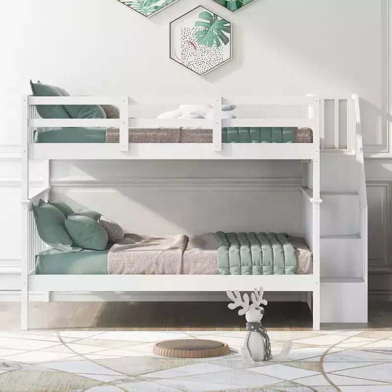 Letto a castello a una piazza e mezzo con scaletta, portaoggetti e spondina per camera da letto o dormitorio