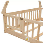 Cama de suelo matrimonial con forma de tienda, barandillas de seguridad, puerta, beige